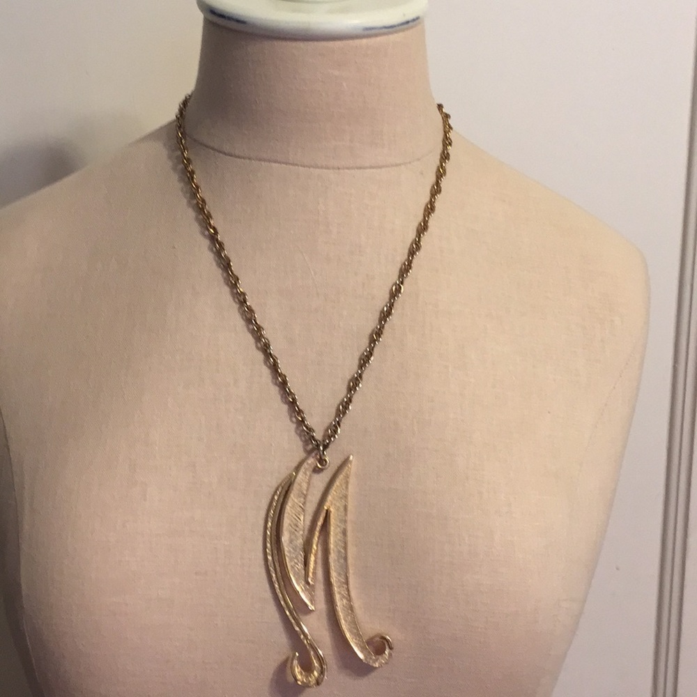 Vintage monogram them necklace